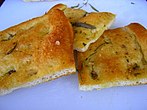 Focaccia sottile al rosmarino