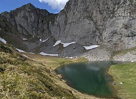 Lago Avostanis