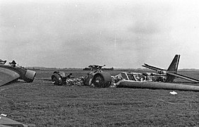 Ødelagt tysk Junkers Ju 52 transportfly i Nederland, tapene for disse flyene var store Foto: Red4tribe