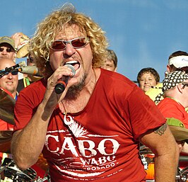 Sammy Hagar tijdens een optreden in 2008