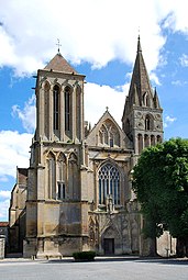 Церковь аббатства Сен-Пьер-сюр-Див
