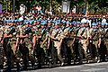 国連平和維持活動参加部隊によるパレード。各国がベレーの中、インド軍のシーク教徒隊員だけターバンを着用している。