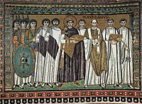 Justiniano y su corte en los mosaicos de San Vital de Rávena, siglo VI.