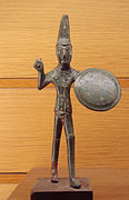 Estatua d'un soudat etrusc.