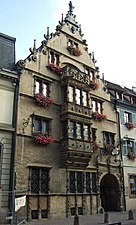Exemple de « fenêtre en baie », la maison des Têtes, à Colmar.