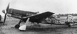 Zsákmányolt Focke-Wulf Ta 152 vadászgép brit jelöléssel