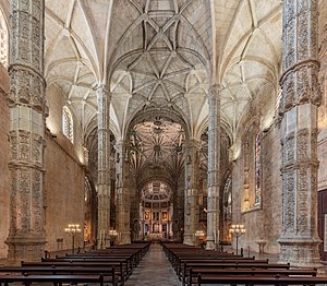 Interior da igreja