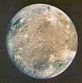 Snímka Ganymeda, najväčšieho mesiaca v slnečnej sústave