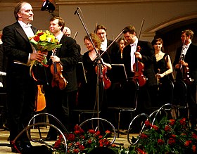 Violinisti iz Marijinskog teatra u Sankt Peterburgu