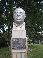 Bust de Pau Casals a Prada