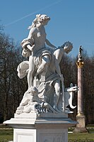 La Terre (Cérès et Triptolème) (copie), 1758, marbre, 241 x 112 x 121 cm, Potsdam, château de Sanssouci.