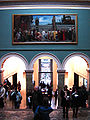 Interior de la National Gallery dende la so entrada principal.