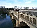 De kanaalbrug Orb leidt het Canal du Midi over de Orb