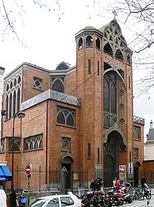 La iglesia de Saint-Jean-de-Montmartre, diseñada por Anatole de Baudot (1894).