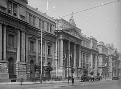 La antigua Facultad de Ciencias Médicas en 1923, hoy la sede de la Facultad de Ciencias Económicas
