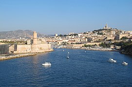 Vue depuis le fort Saint-Nicolas de Marseille.