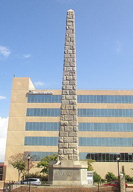 Photography of an obelisk in July 2012