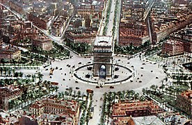 1921: Vista aérea de la plaza de la Estrella en una imagen coloreada