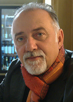 Giorgio Faletti vuonna 2009.