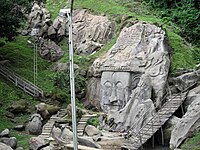 Relevos rochosos hindus colossais em Unakoti, Tripura, Índia
