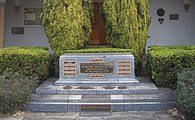 War Memorial and Council Chambers