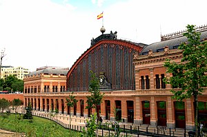 Vista exterior da estación de Atocha