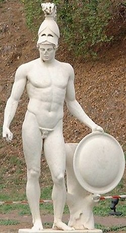 Aresin Tivolidəki heykəli