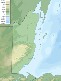 Mapa konturowa Belize, na dole po lewej znajduje się czarny trójkącik z opisem „Góry Maya”