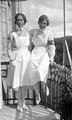 To sykepleiere på 1920-tallet.