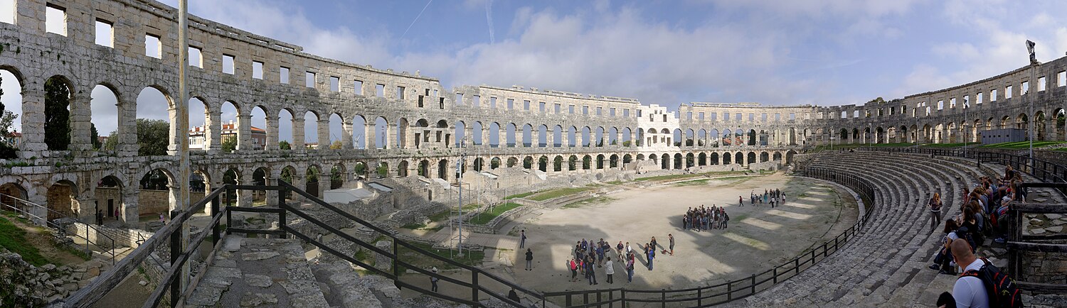 Panorama amfiteatra iznutra