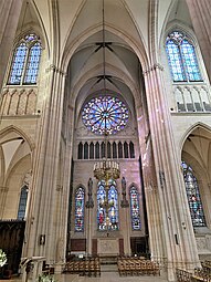 Transept droit, chapelle Sainte-Valère.