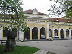 Фасад здания музея