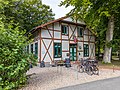 Schwebegiebel am Schweizerhaus im Hochdorfer Garten, Tating