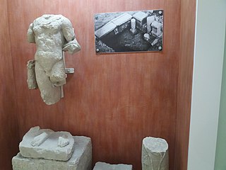 Статуя Геркулеса из Храма Юпитера Долихена в Балаклаве