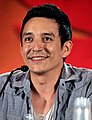 Gabriel Luna interpreta Robbie Reyes / Ghost Rider