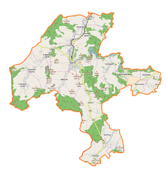 Mapa konturowa gminy Leśna, blisko centrum u góry znajduje się punkt z opisem „Leśna”