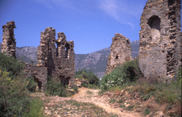 Naula ruïnes