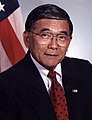 Norman Mineta, représentant de 1975 à 1995 pour la Californie[15].