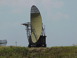 PRV–17 magasságmérő lokátor Medinán.