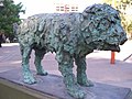 Sculpture de Fernando, chien célèbre.