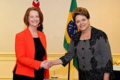 ブラジルのジルマ・ルセフ大統領と（2011年11月2日）