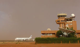 Mezinárodní letiště Diori Hamani