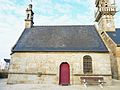 Milizac : la chapelle Sainte-Anne, accolée à l'église paroissiale.