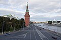 Кремлёвская набережная у Водовзводной и Благовещенской башен