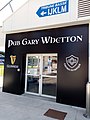 Nouveau pub Gary Whetton, le plus célèbre des All Black du CO, en Tribune Francis Rui.