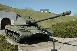 A T–10 Kijevben a Nagy Honvédő Háború Múzeumában kiállítva
