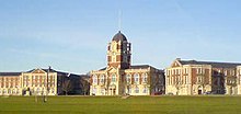 Description de l'image Newcollegesandhurst.jpg.