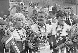 Het podium bij de dames