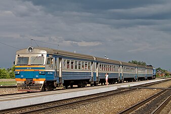 Дизель-поезд локомотивной тяги ДДБ1
