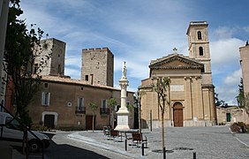 Église Saint-Pierre ou Sainte-Croix.